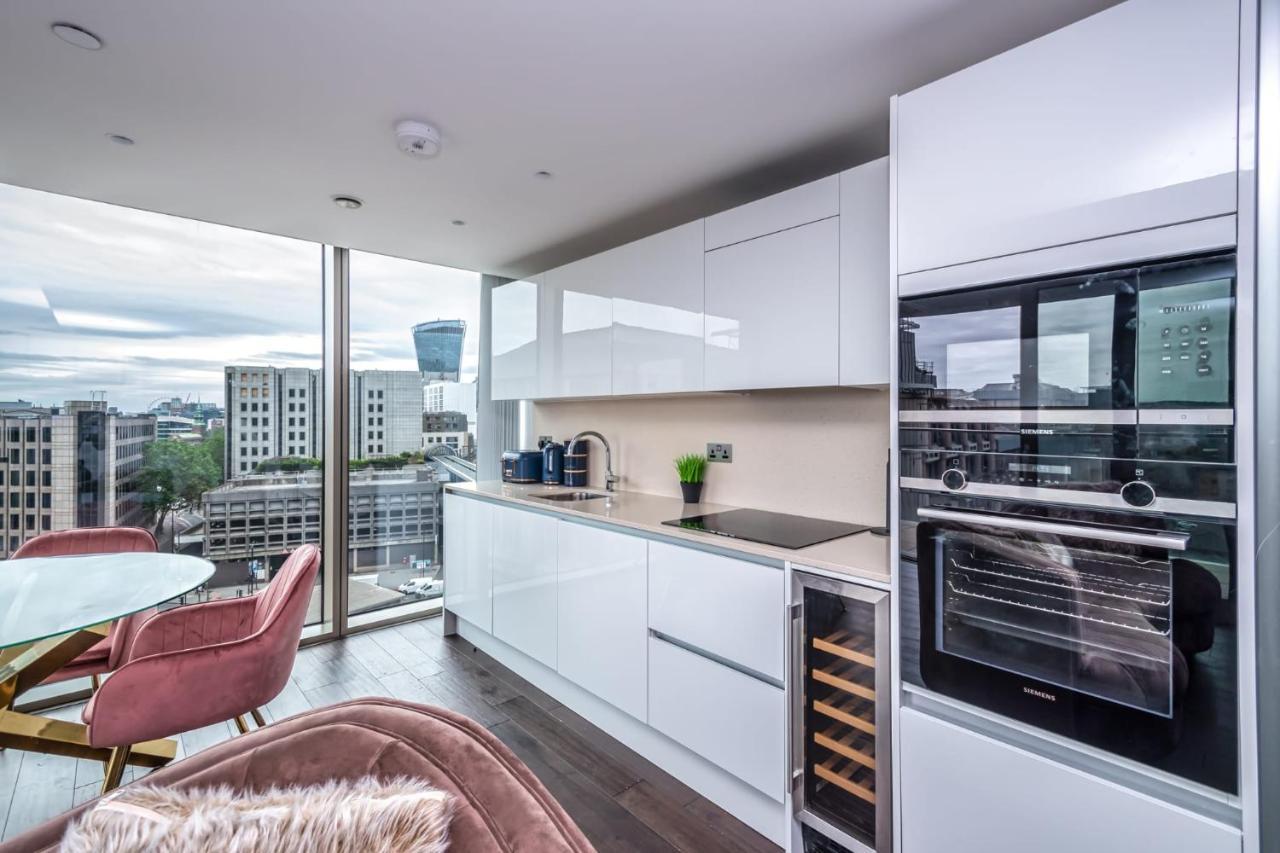Luxury 2 Bedroom Apartment In Tower Hill London Bagian luar foto