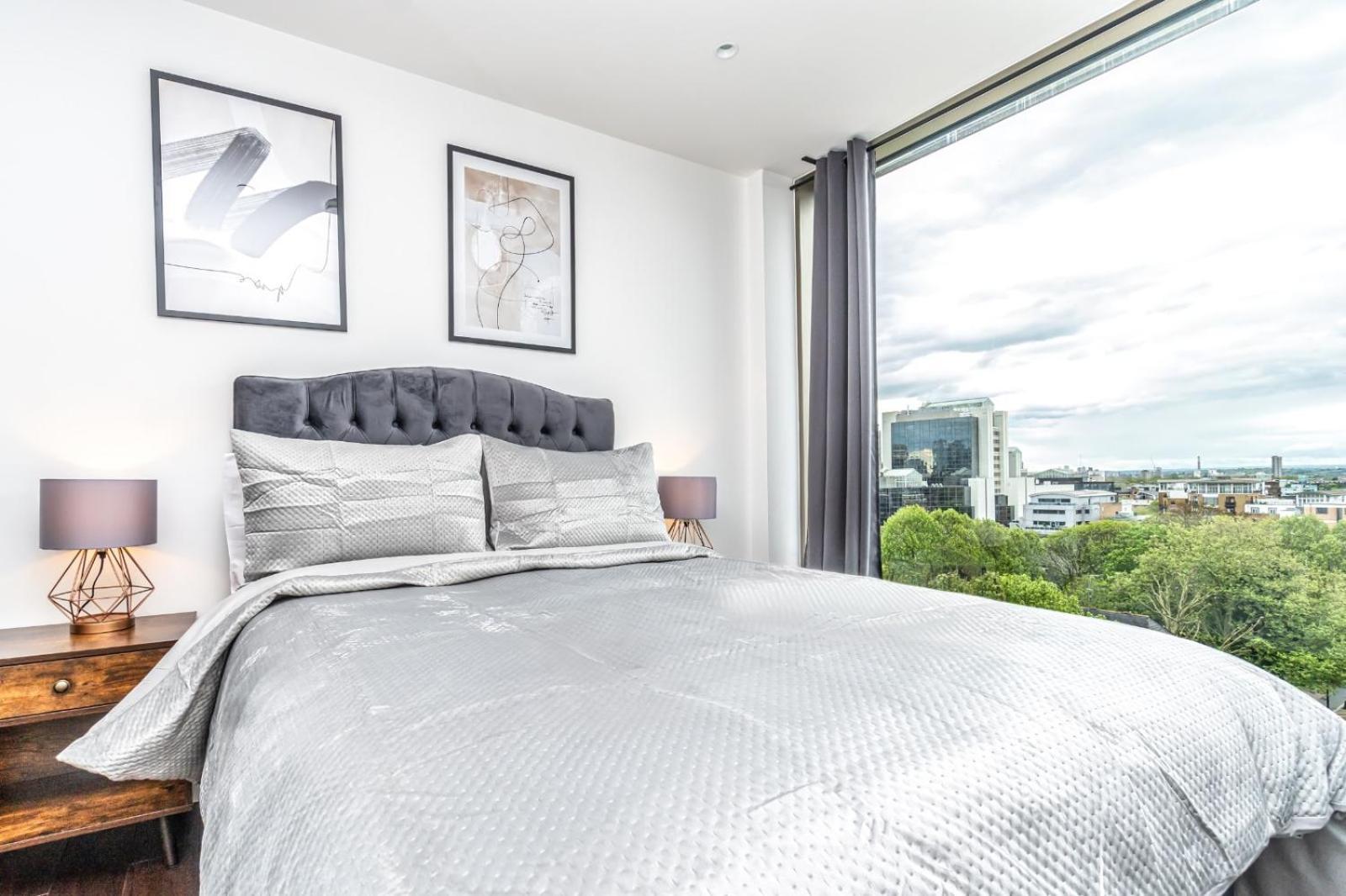 Luxury 2 Bedroom Apartment In Tower Hill London Bagian luar foto